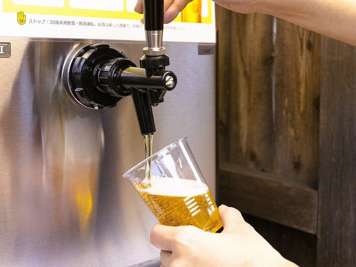 宿泊者無料の湯上りビールサーバー