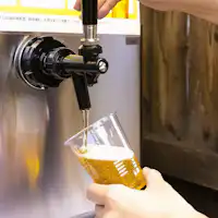 宿泊者無料の湯上りビールサーバー