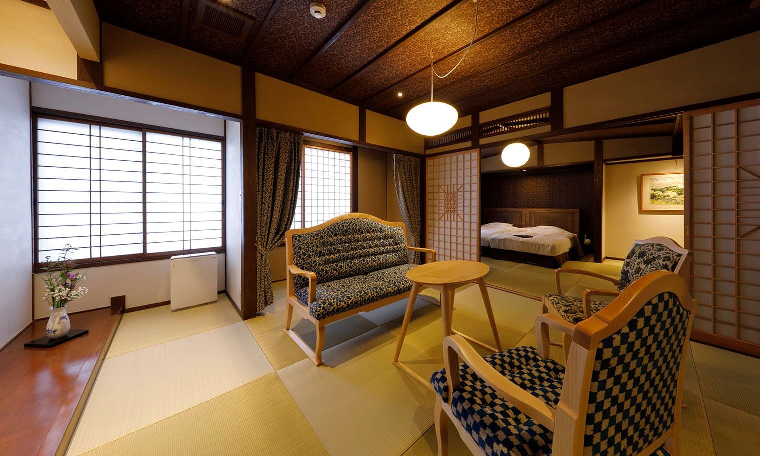 由布院温泉　草庵　秋桜