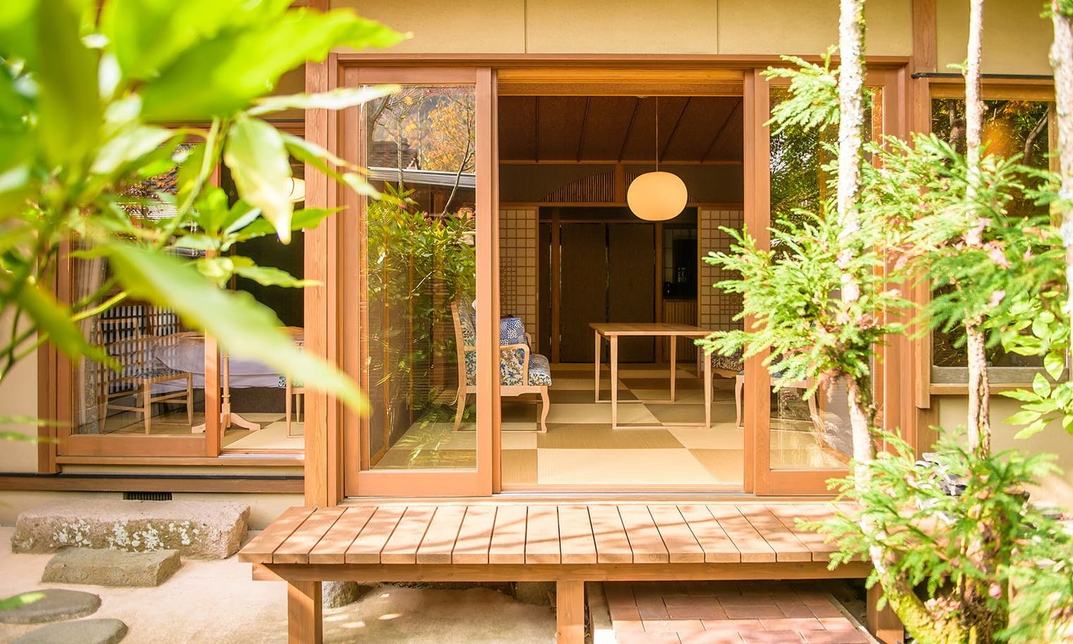 由布院温泉　草庵　秋桜
