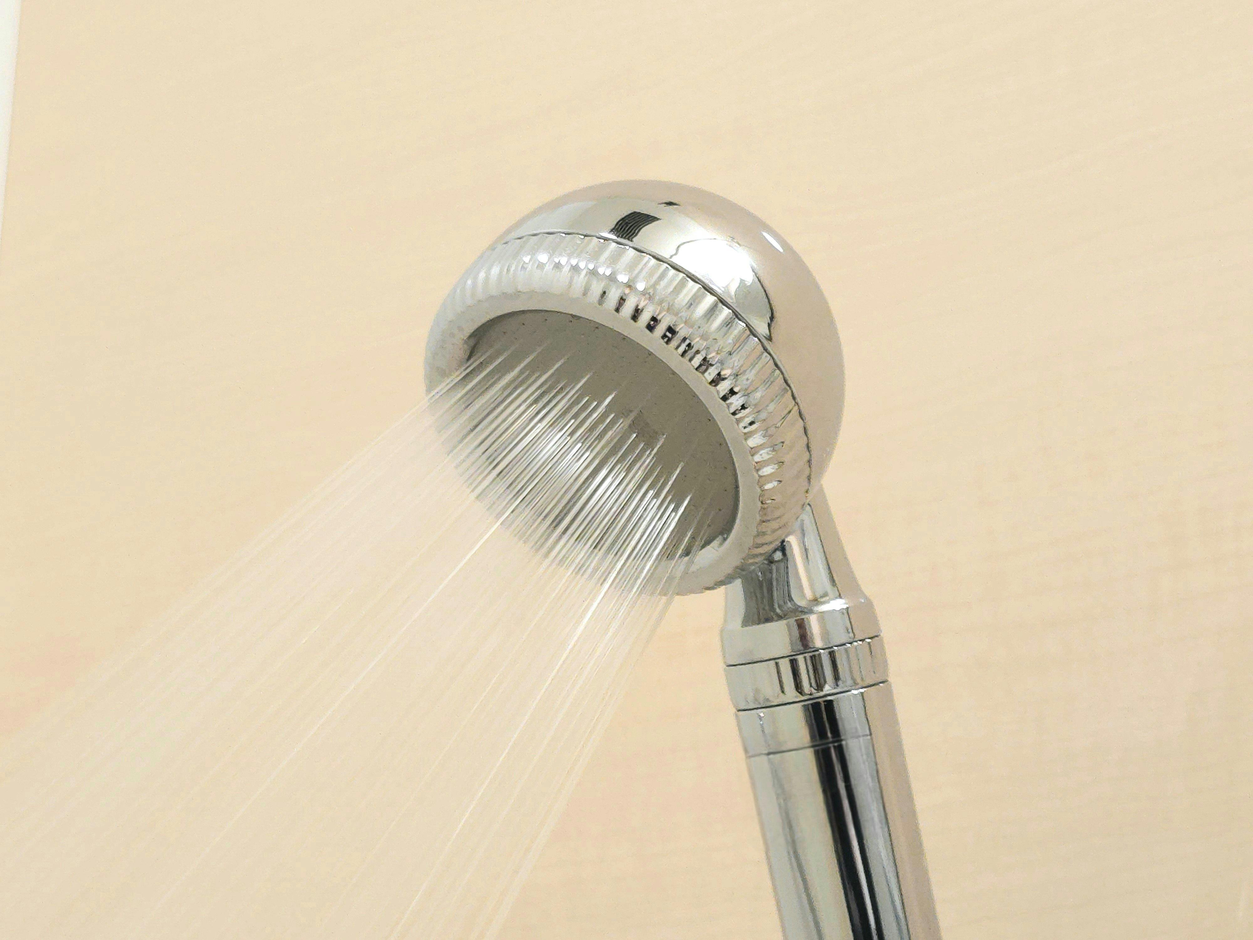 【全客室】自社製品のアクアシャワーヘッド