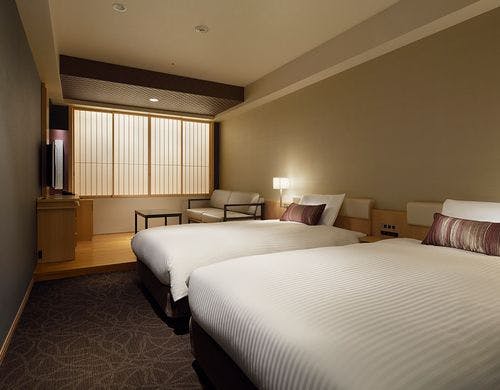 デラックスツイン