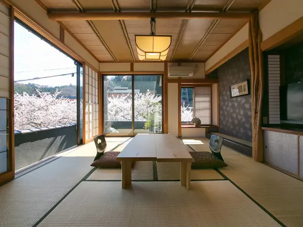 花桃(春)の【にノ四(一般客室)】の風景