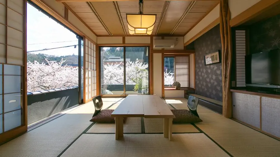 Hirugaminosumika Kurotake