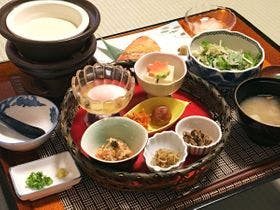 はるみや旅館