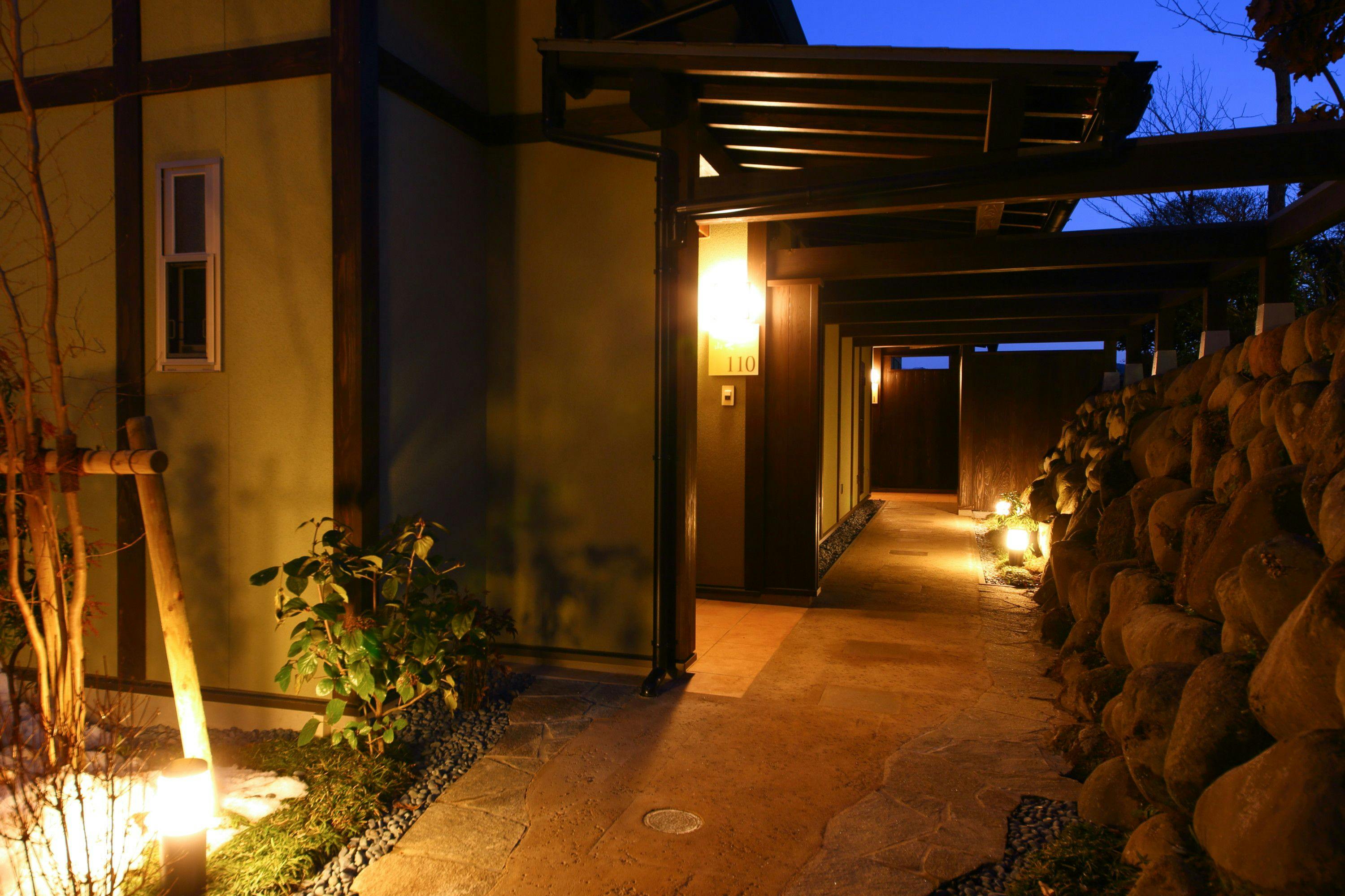 朝霧のみえる宿 ゆふいん花由