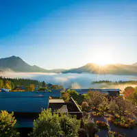 프론트 데크에서의 아침 안개