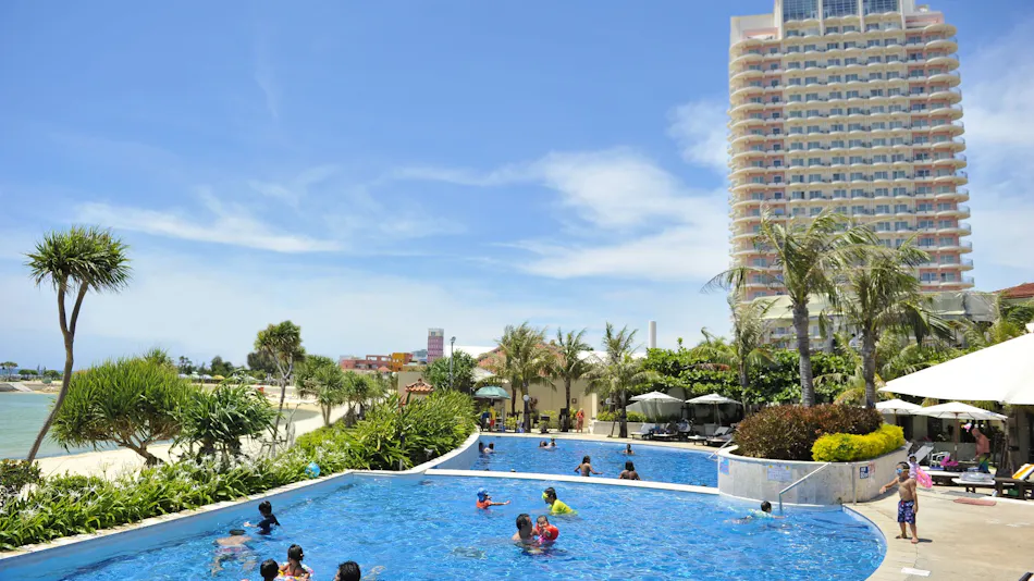 The Beach Tower Okinawa (Kyoritsu Resort)