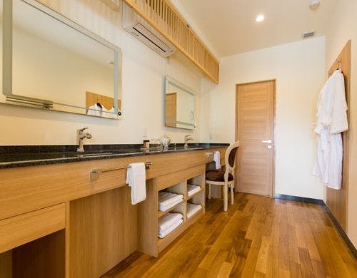 ジオ・スイート2階　＃1