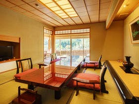 会津芦ノ牧温泉・丸峰　離れ山翠