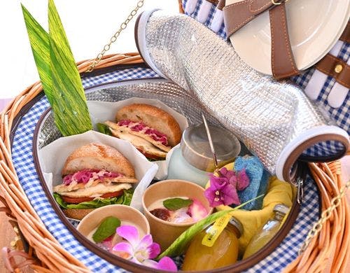 可愛いバスケットに入れてお部屋へ