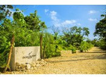 アプローチ看板