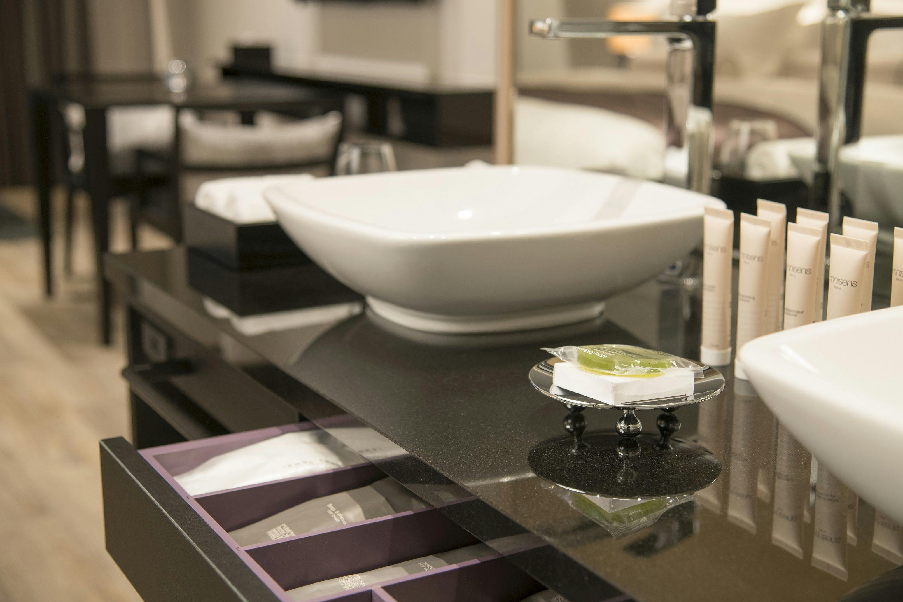 ART MON ZEN KYOTO