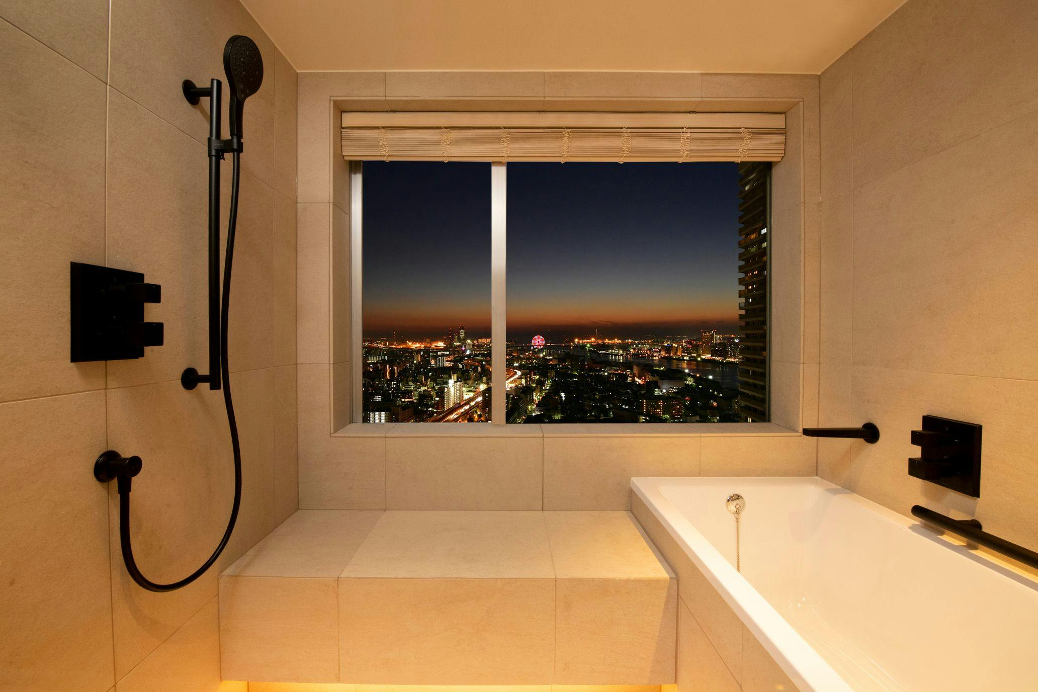 アートホテル大阪ベイタワー - 【朝食付】ビューバスルームでご褒美