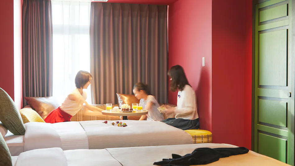 Art Hotel Osaka Bay Tower