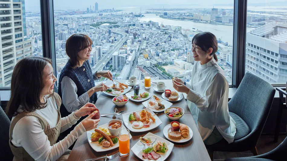 Art Hotel Osaka Bay Tower