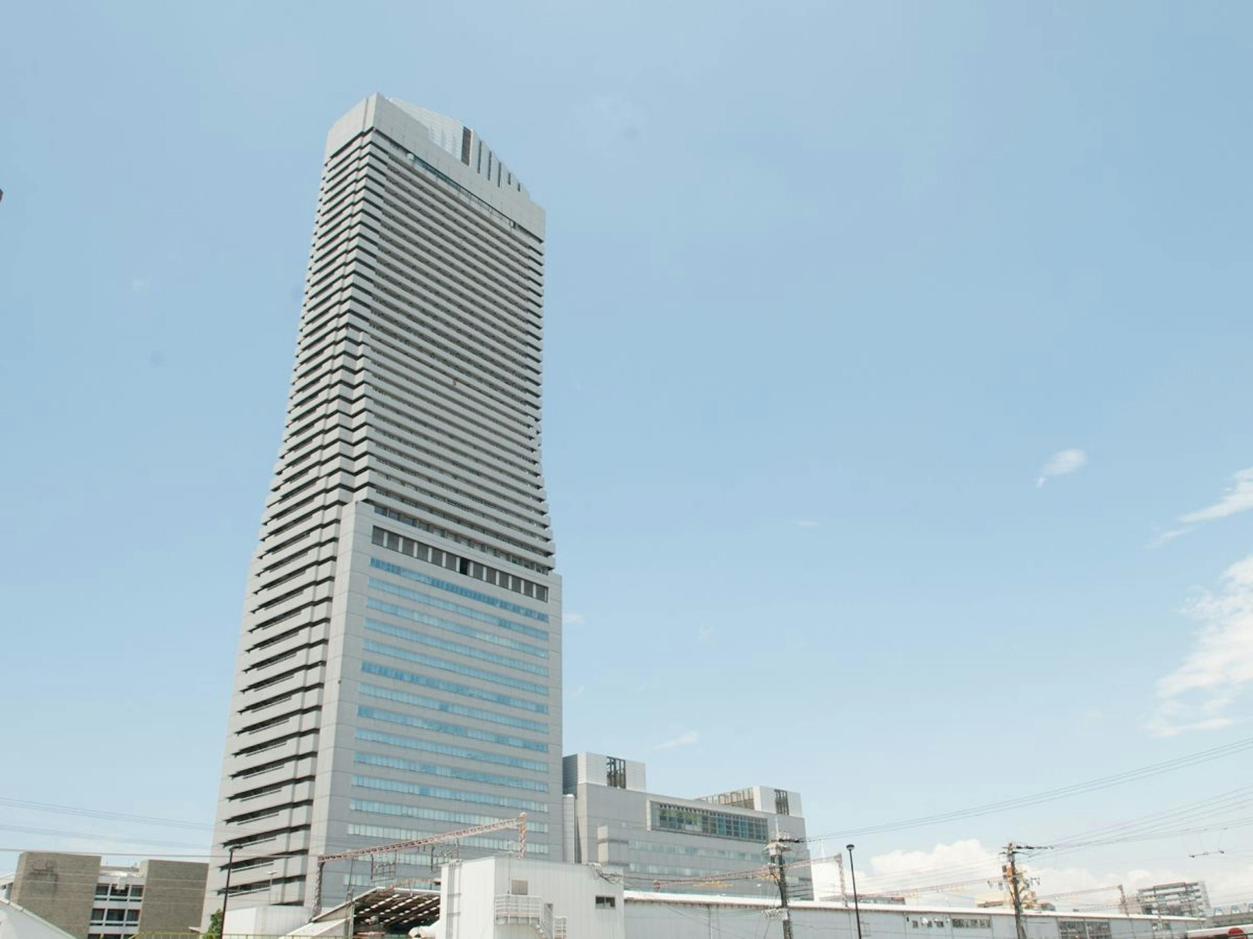 【アートホテル大阪ベイタワー】外観