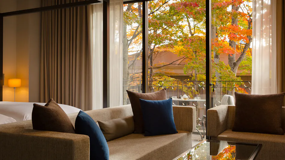 KYUKARUIZAWA KIKYO, Curio Collection by Hilton