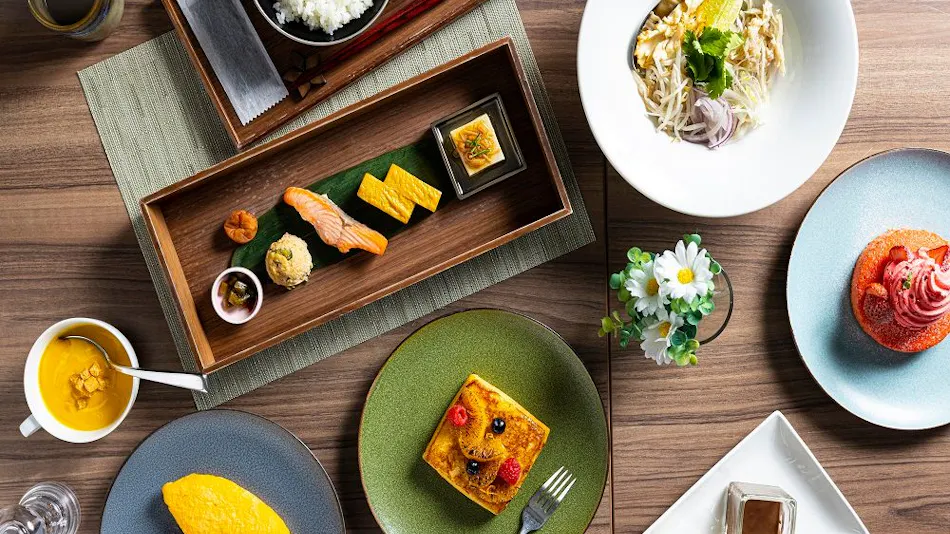 KYUKARUIZAWA KIKYO, Curio Collection by Hilton