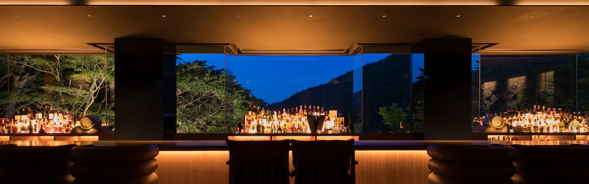 bar hotel 箱根香山