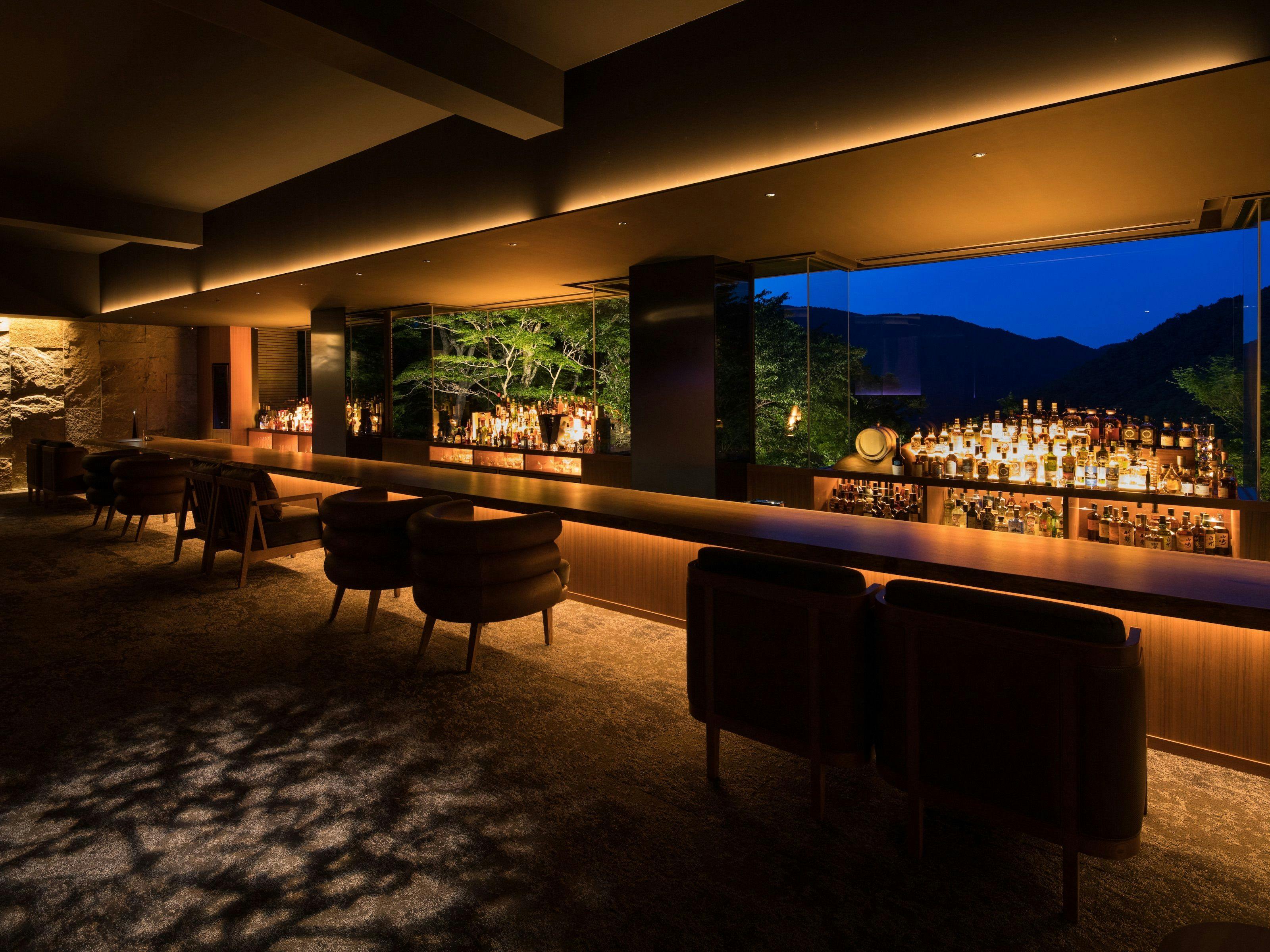 bar hotel 箱根香山