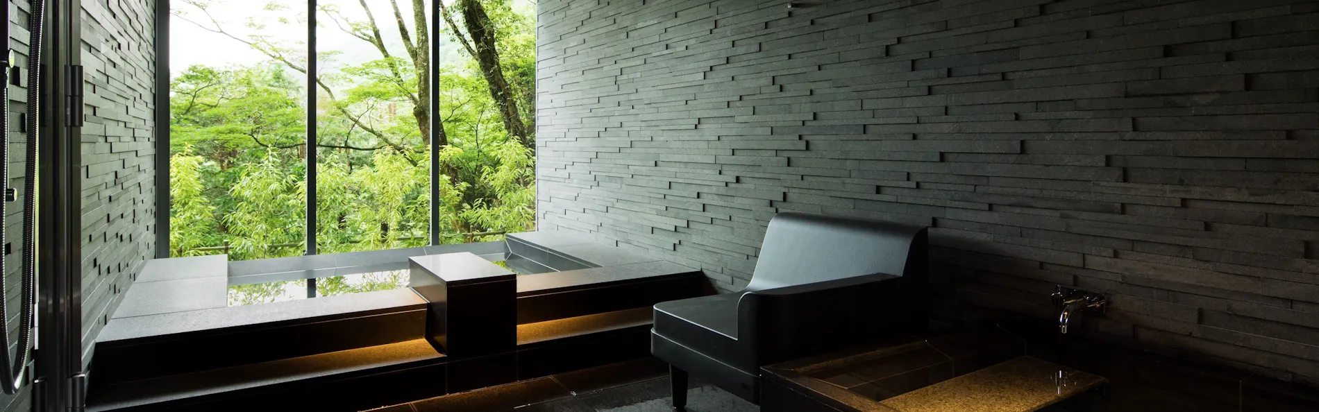 bar hotel 箱根香山