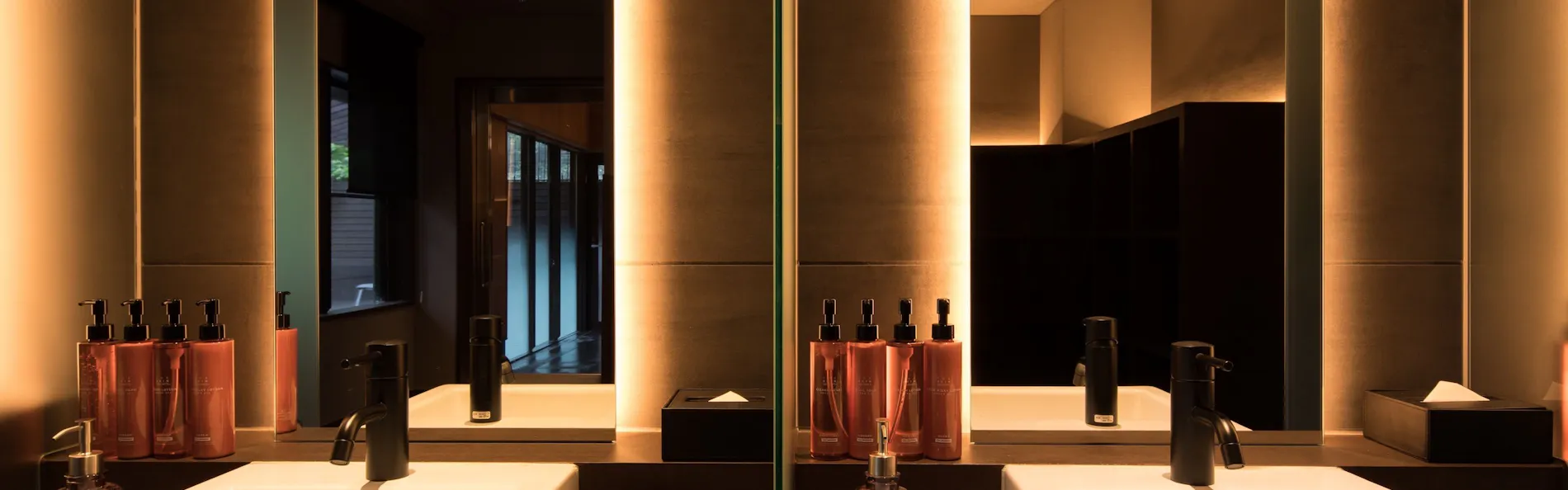 bar hotel 箱根香山