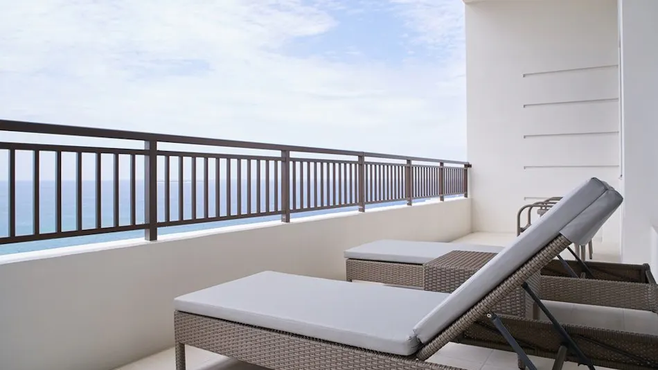 Ala Mahaina Condo Hotel