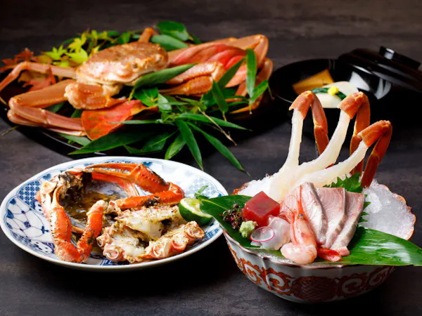 <個室食>「活蟹の蟹刺・蟹しゃぶ・蟹茹」懐石(お2人様で3杯)2026/11/9~2027/3/12