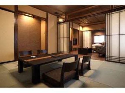 2F　半露天風呂付　　赤絵のお部屋です