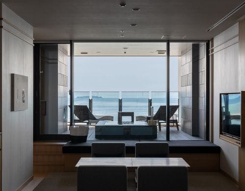 デラックスオーシャンビュー“ROTEN”室礼