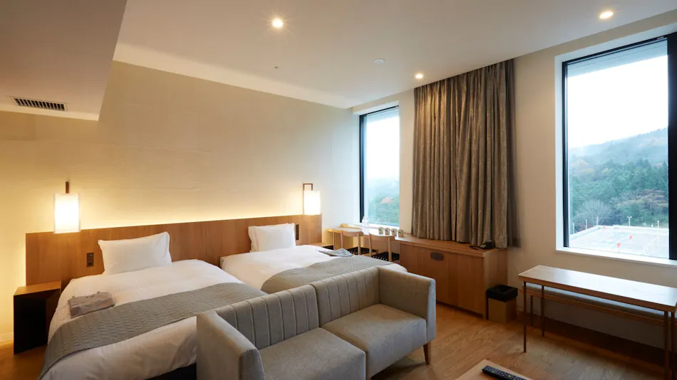 HOTEL CLAD