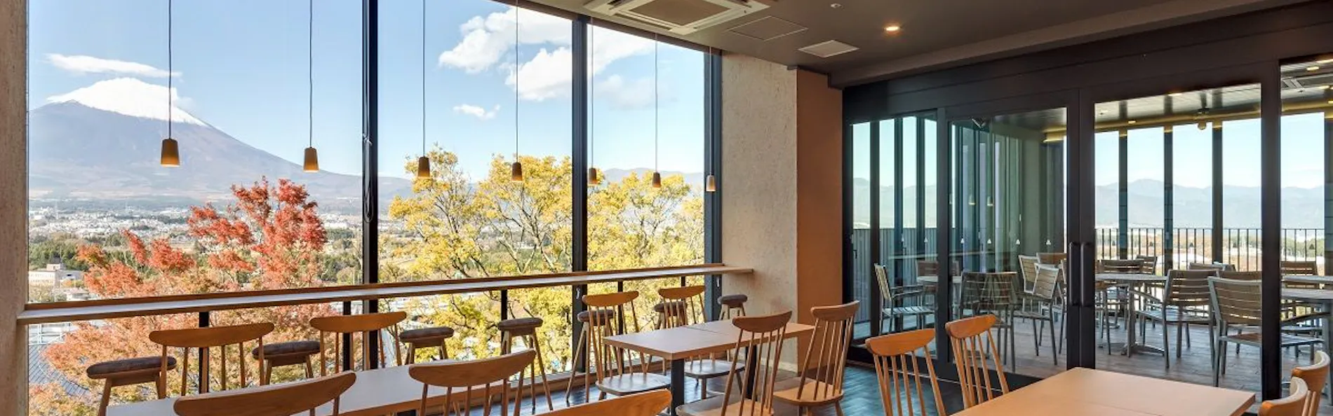 HOTEL CLAD