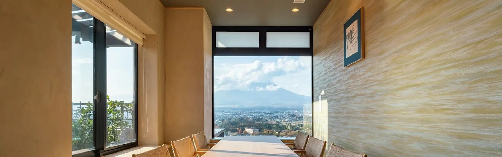 HOTEL CLAD