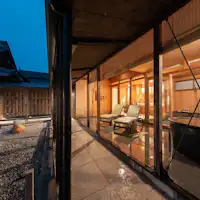 Inamura 101|Duduk di kursi dan bersantai