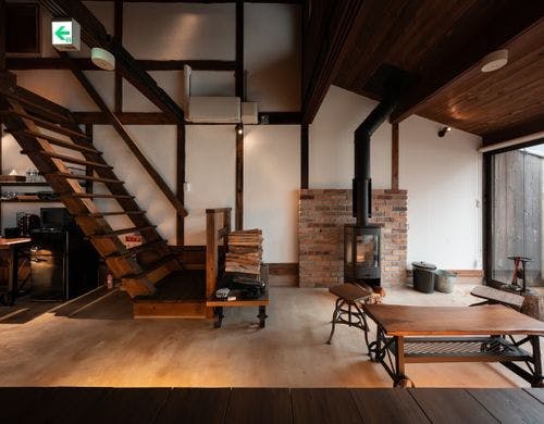 園部202｜薪ストーブで心も体もあたたま