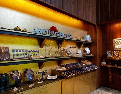 ショップ(天然石ジュエリー)