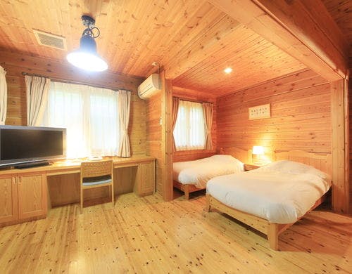 温泉付きコテージ【5名用】