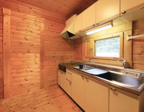 温泉付きコテージ【5名用】キッチン