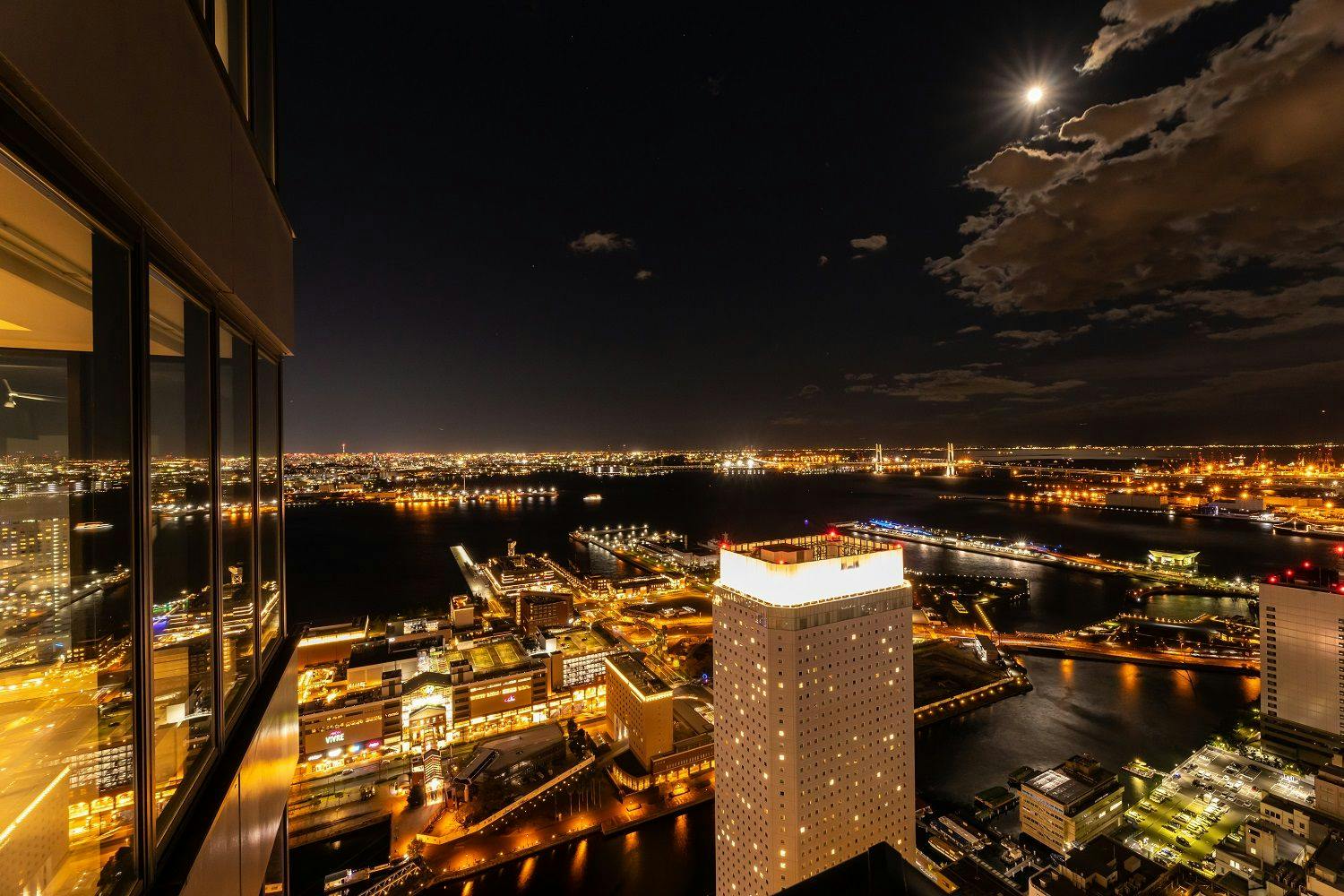 Inspa横浜 夜景が人気の宿 19選 宿泊予約は 一休 Com