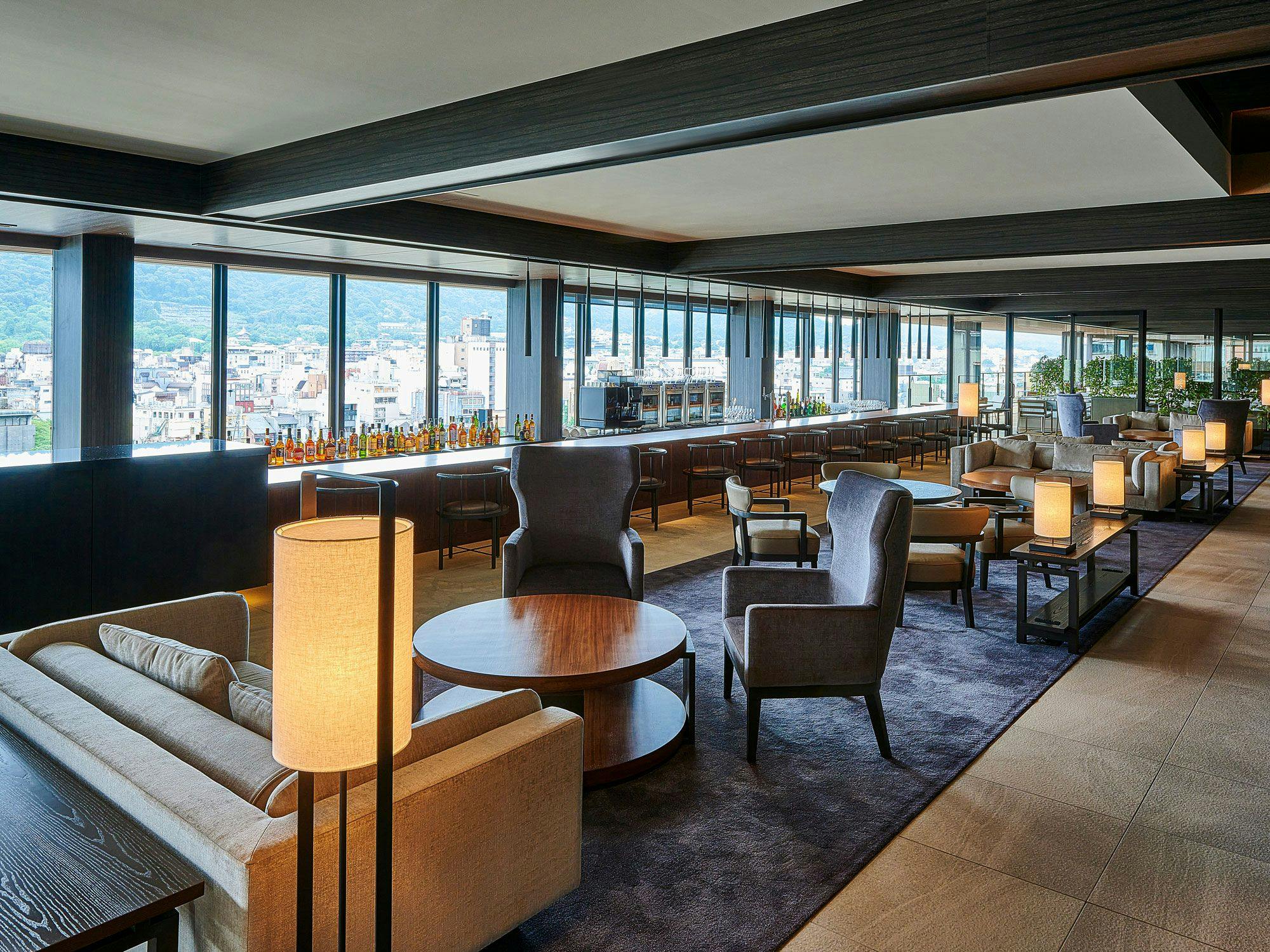 大廳休息室（8樓）