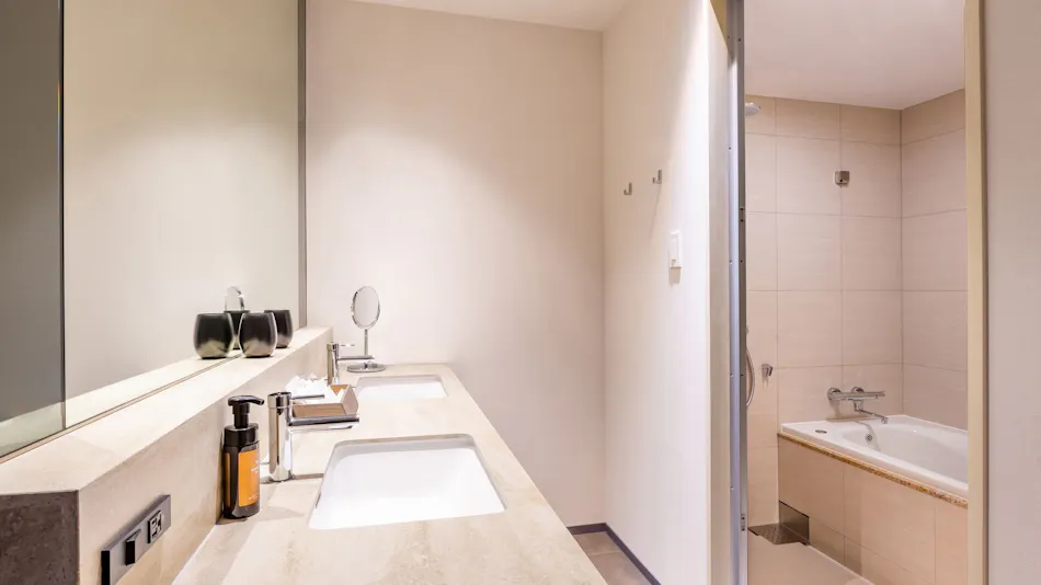 The Gate Hotel Kyoto Takasegawa by HULIC