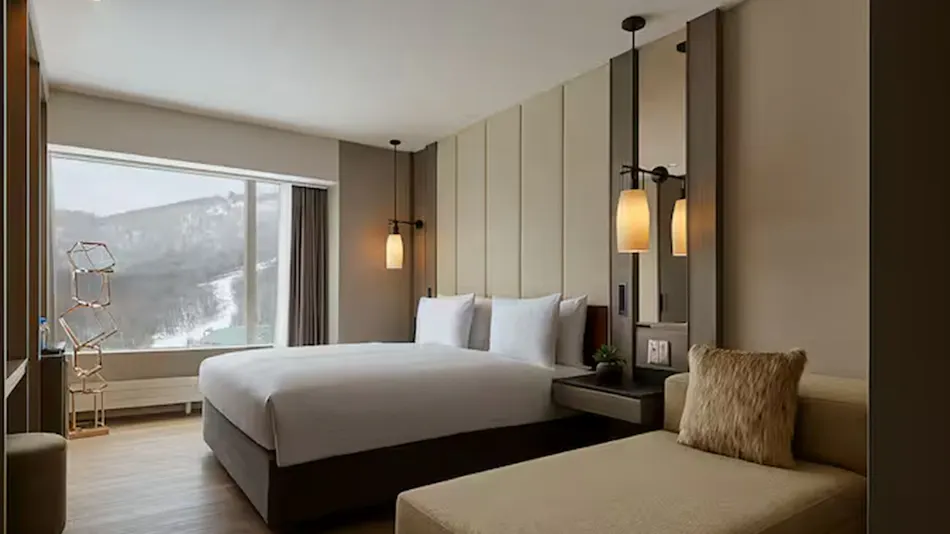 Hinode Hills Niseko Village Curio Collection by Hilton