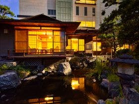 百年庭園の宿 翠水(登録有形文化財の宿/アートホテル小倉ニュータガワ内)