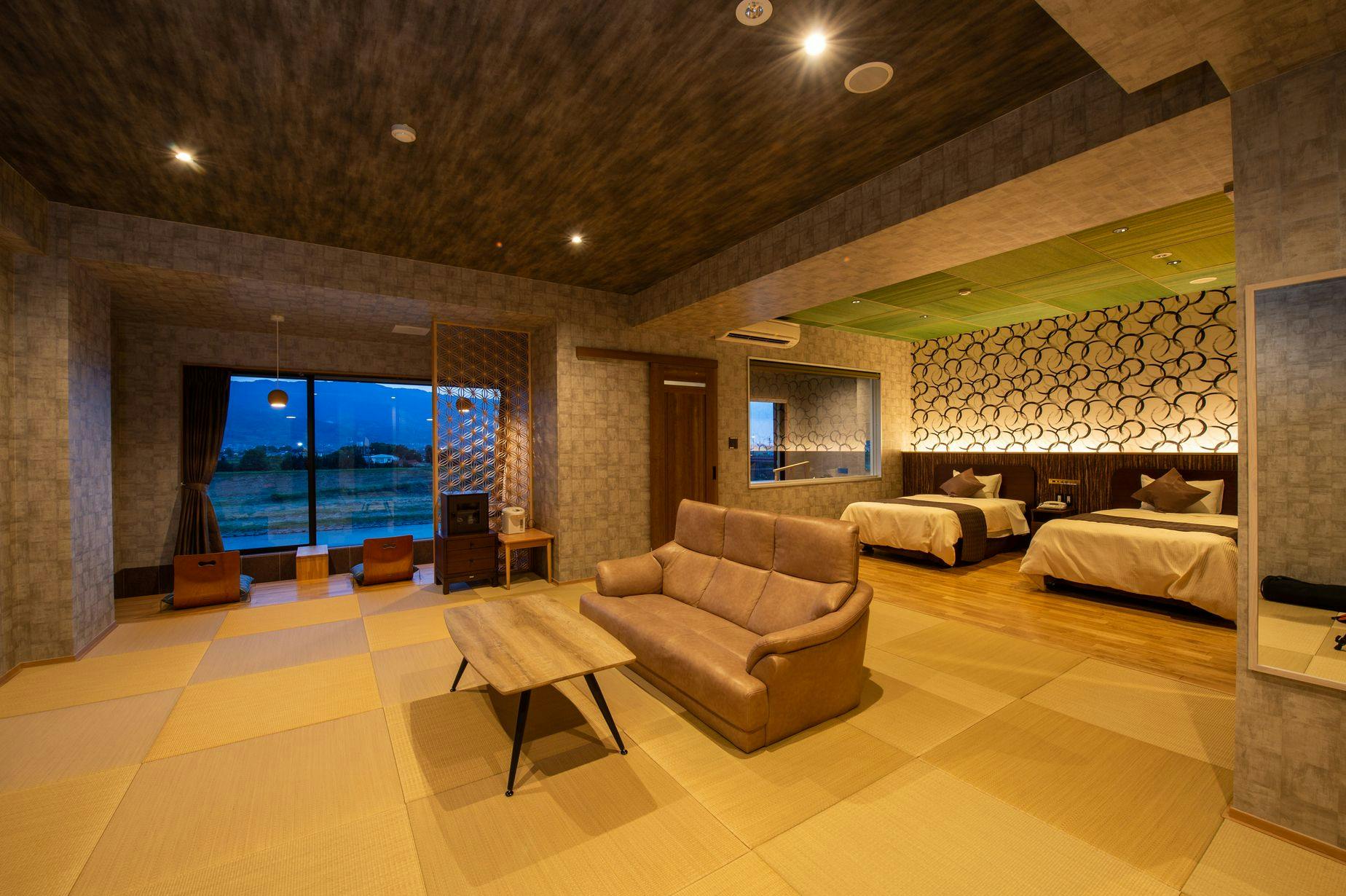 ริเวอร์วิวสวีท