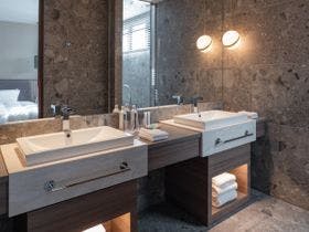 ＴＨＥ　ｓｋＭ　ＴＯＫＹＯ　ＨＯＴＥＬ＆ＤＩＮＩＮＧ