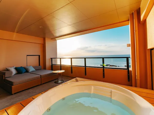 【スタンダード|お部屋のみ】 全室オーシャンビュー。海と空にとけこむ沖縄リゾート