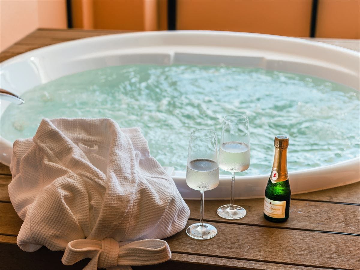 AQUASENSE Hotel & Resort