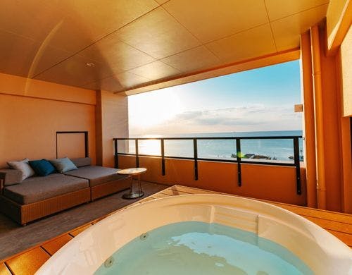 バルコニーの屋外ジェットバス