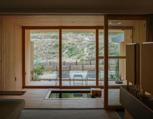 【プレミアムスイート】